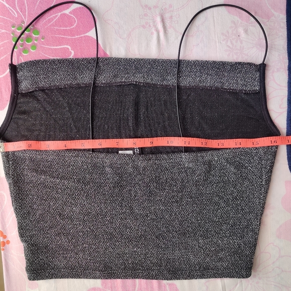 ‼️SOLD‼️H&M Party Top - Picture 4 of 5